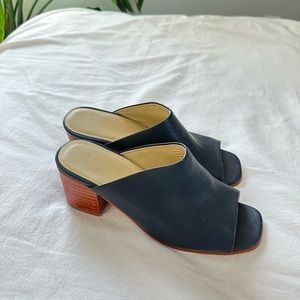 Nisolo Open Toe Mule Heels Sandals Black Leather